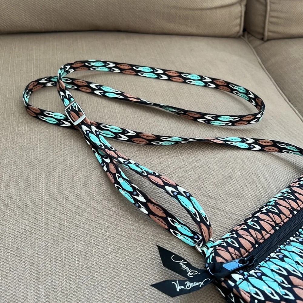 Vera Bradley purse - Picture 6 of 6